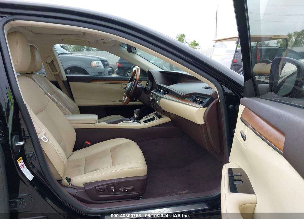 2016 LEXUS ES 350 VIN: JTHBK1GG3G2217745