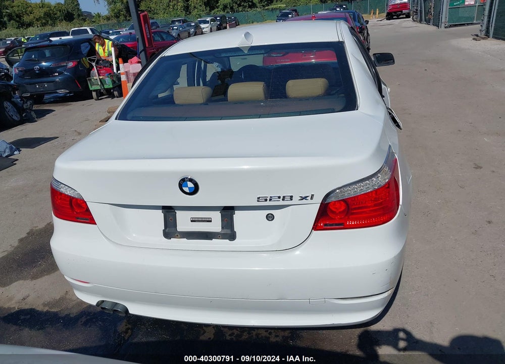 2008 BMW 528XI VIN: WBANV13578CZ51579