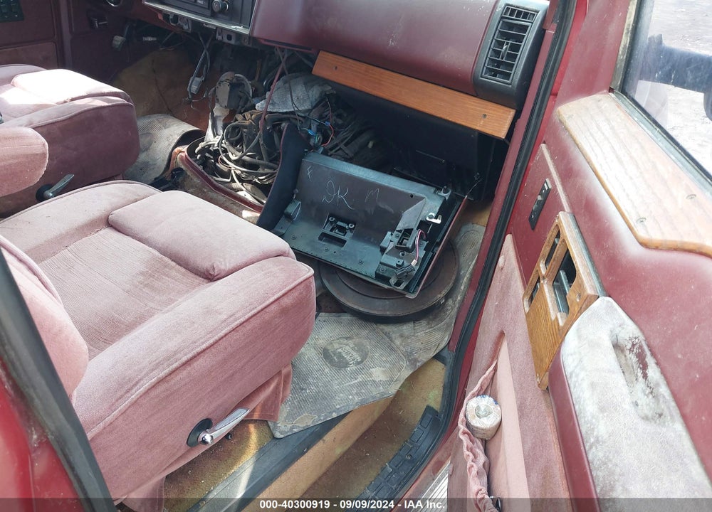 1987 CHEVROLET ASTRO VIN: 1GBDM15Z9HB233253