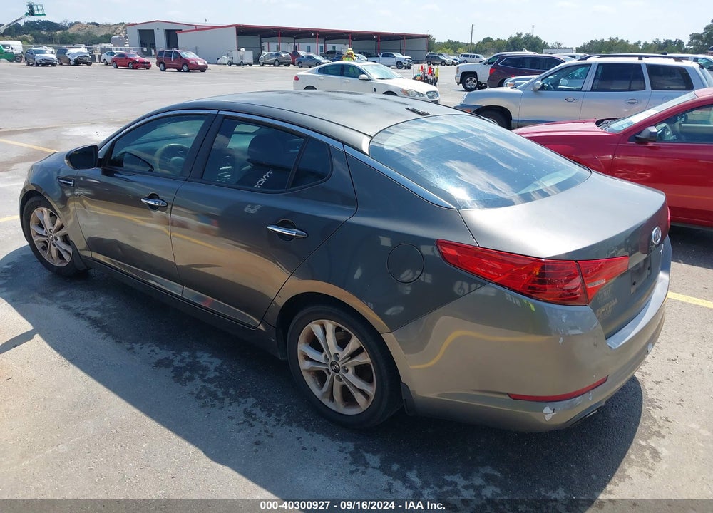 2011 KIA OPTIMA EX VIN: KNAGN4A70B5072189