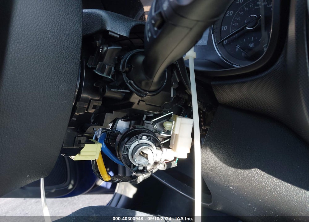 2021 HYUNDAI VENUE SEL VIN: KMHRC8A3XMU127418