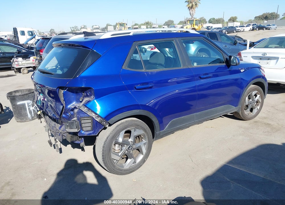 2021 HYUNDAI VENUE SEL VIN: KMHRC8A3XMU127418