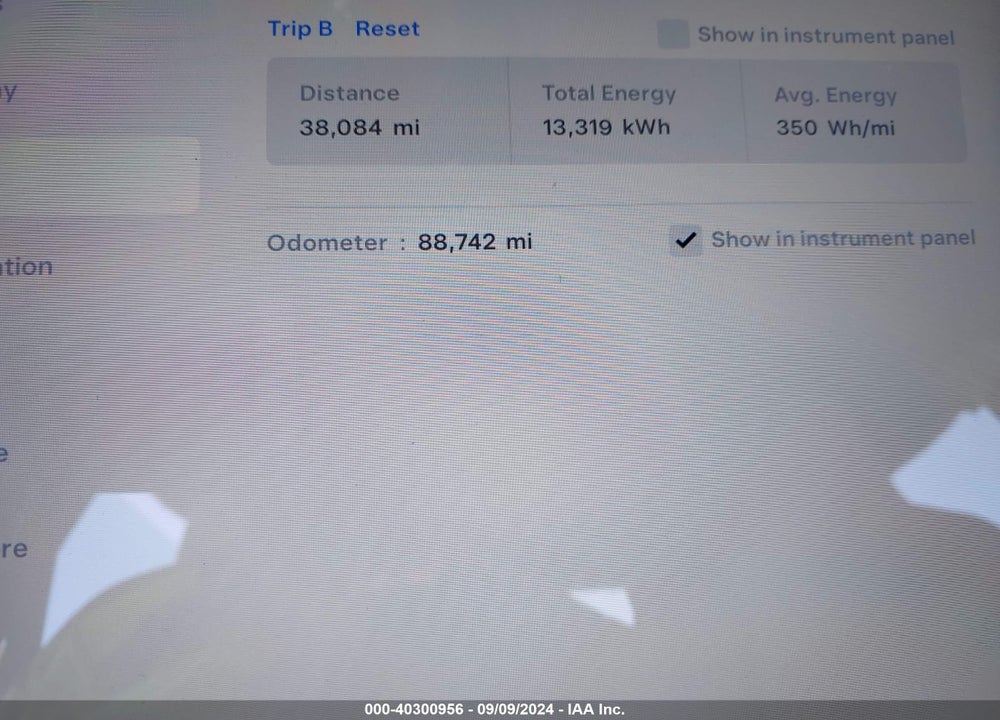 2016 TESLA MODEL S VIN: 5YJSA1E23GF139220