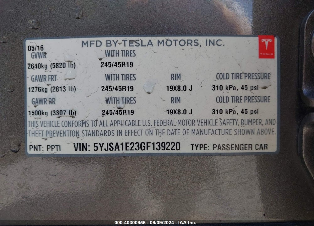 2016 TESLA MODEL S VIN: 5YJSA1E23GF139220