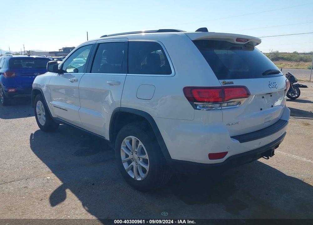 2021 JEEP GRAND CHEROKEE LAREDO E 4X4 VIN: 1C4RJFAG4MC732381