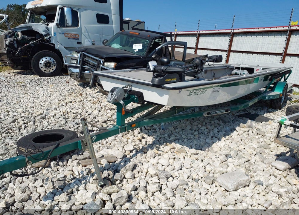 2013 UNDEFINED BOAT TRAILER VIN: 1L8THMRA1DA009197