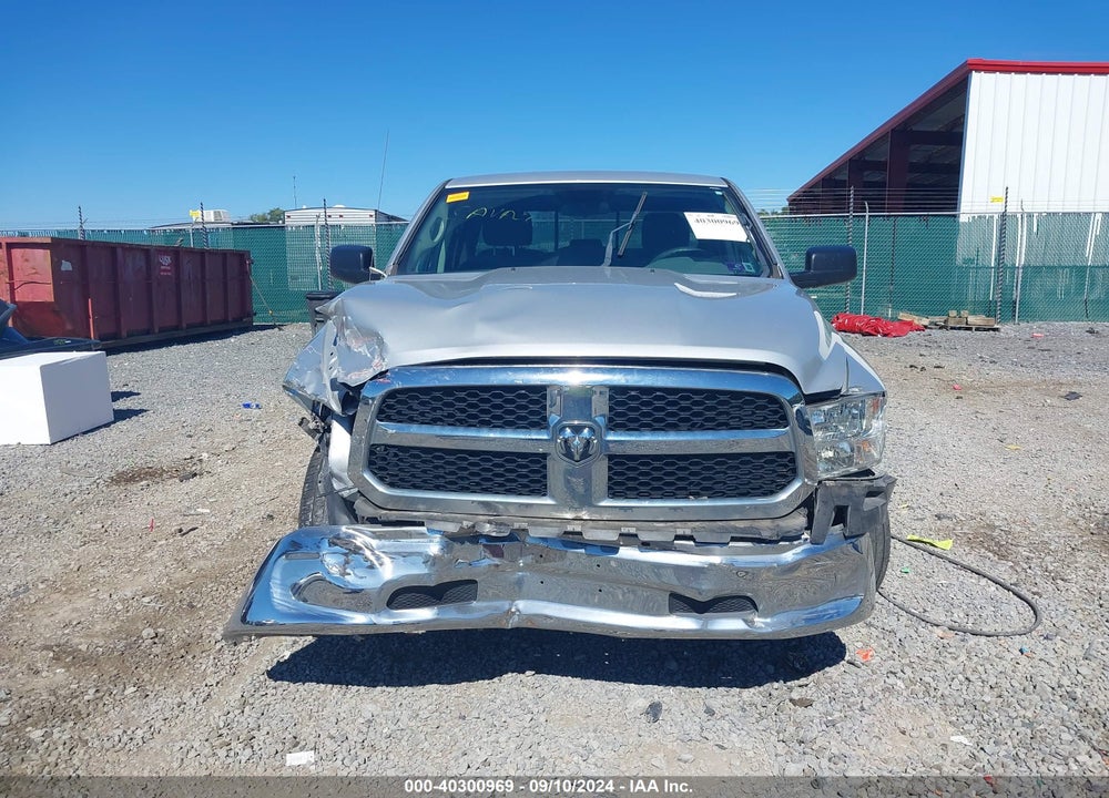 2018 RAM 1500 VIN: 1C6RR7GG2JS157714