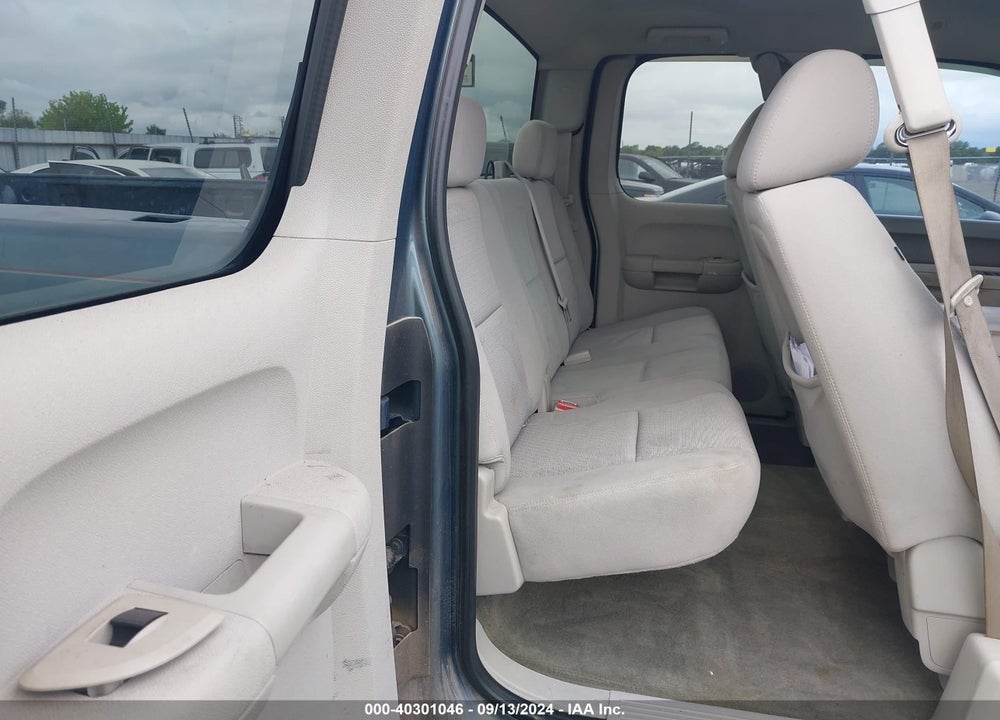2011 GMC SIERRA 1500 SLE VIN: 1GTR2VE30BZ189569