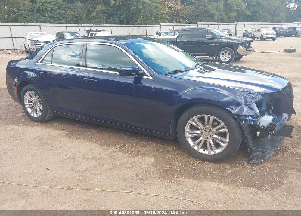 2017 CHRYSLER 300 LIMITED VIN: 2C3CCAAG4HH616169