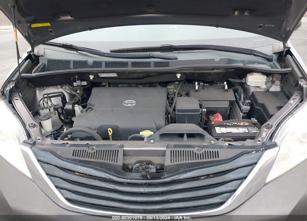 2013 TOYOTA SIENNA LE V6 8 PASSENGER VIN: 5TDKK3DCXDS368780