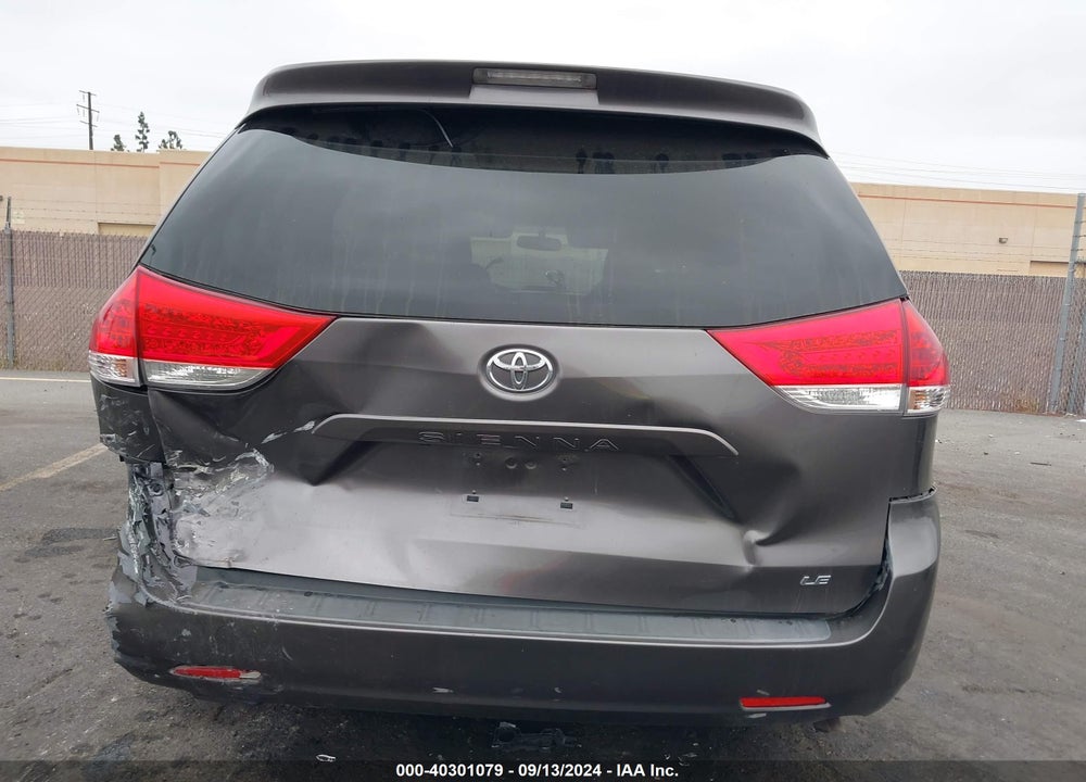 2013 TOYOTA SIENNA LE V6 8 PASSENGER VIN: 5TDKK3DCXDS368780