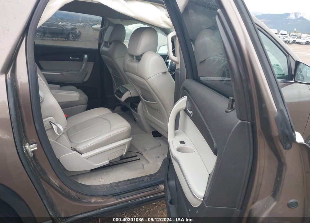 2008 GMC ACADIA SLT-2 VIN: 1GKEV33708J158866