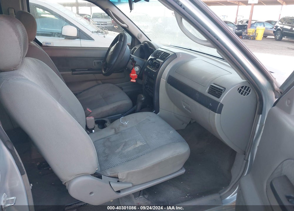 2002 NISSAN XTERRA XE VIN: 5N1ED28T12C598813