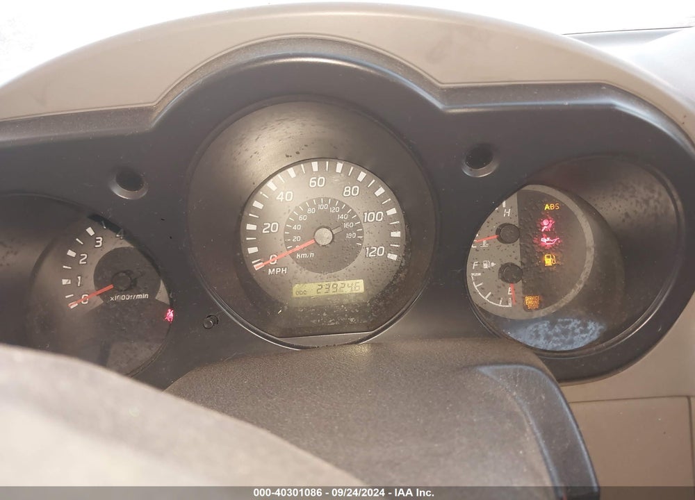 2002 NISSAN XTERRA XE VIN: 5N1ED28T12C598813