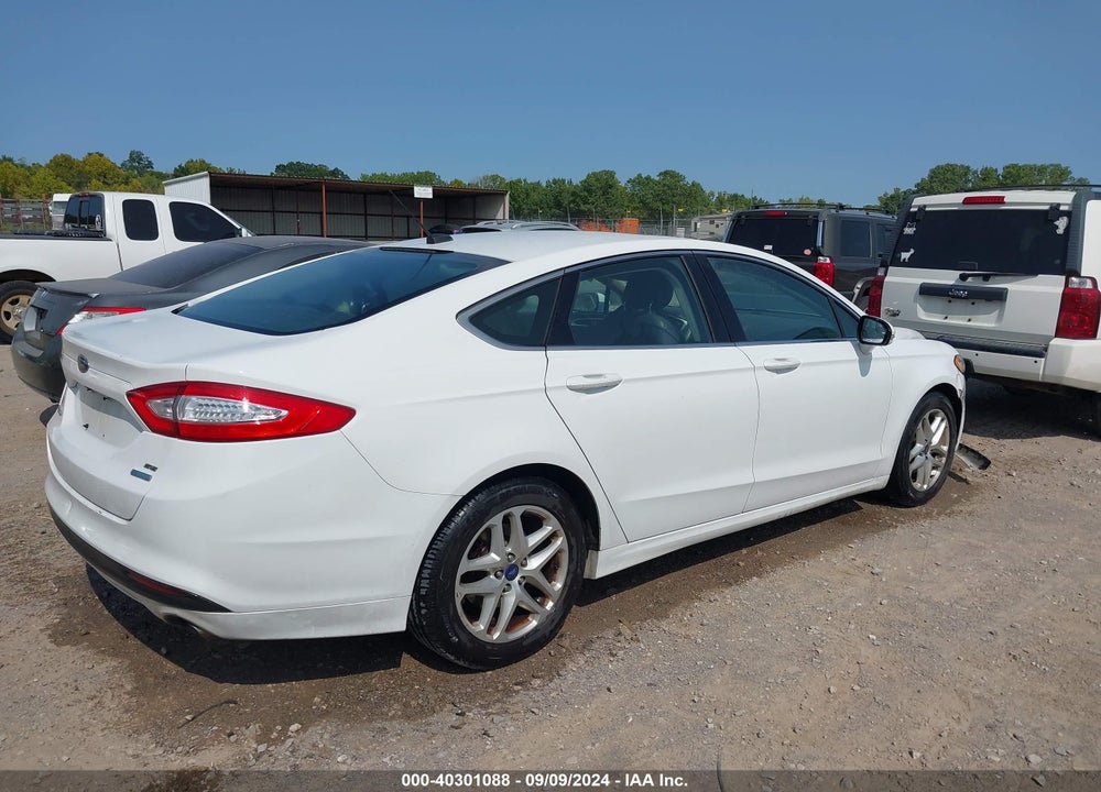 2015 FORD FUSION SE VIN: 1FA6P0HD6F5114311