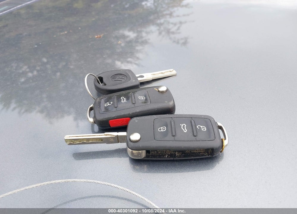 2014 VOLKSWAGEN JETTA SPORTWAGEN 2.5L SE VIN: 3VWPP7AJ1EM619900