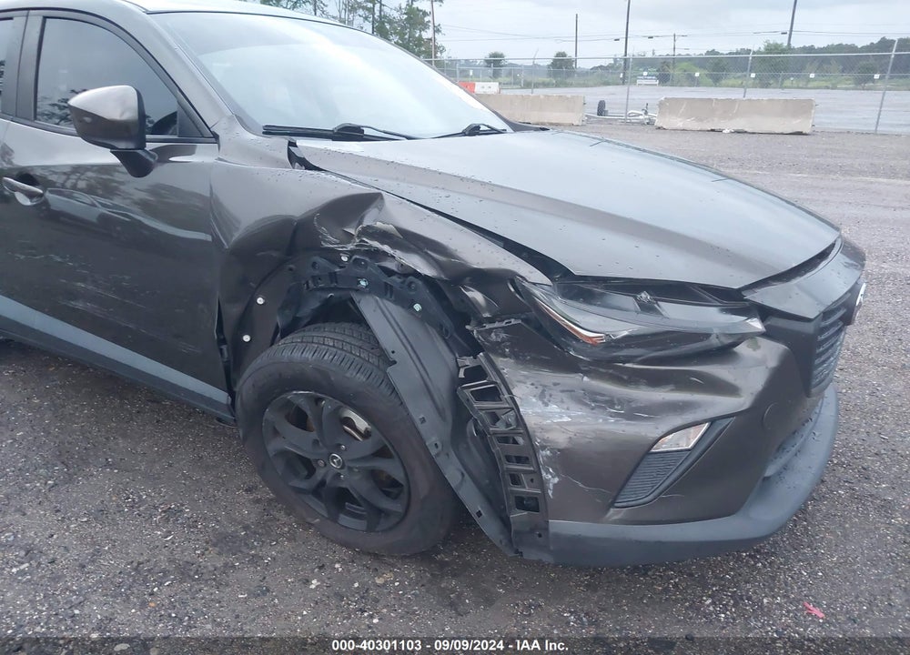 2016 MAZDA CX-3 SPORT VIN: JM1DKDB72G0129042