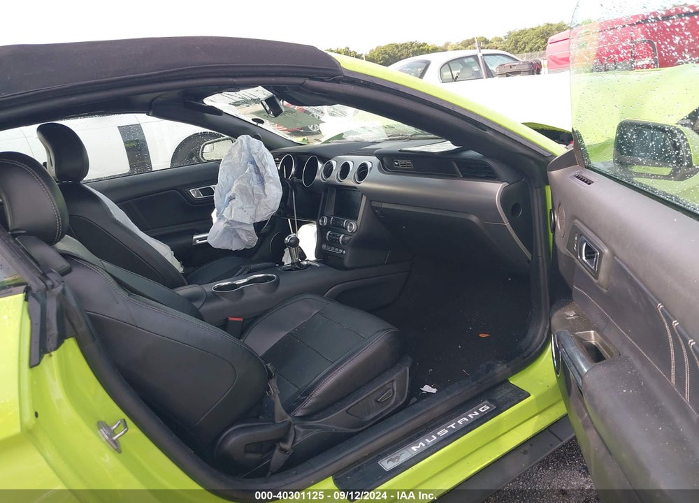 2020 FORD MUSTANG ECOBOOST PREMIUM VIN: 1FATP8UH0L5184621