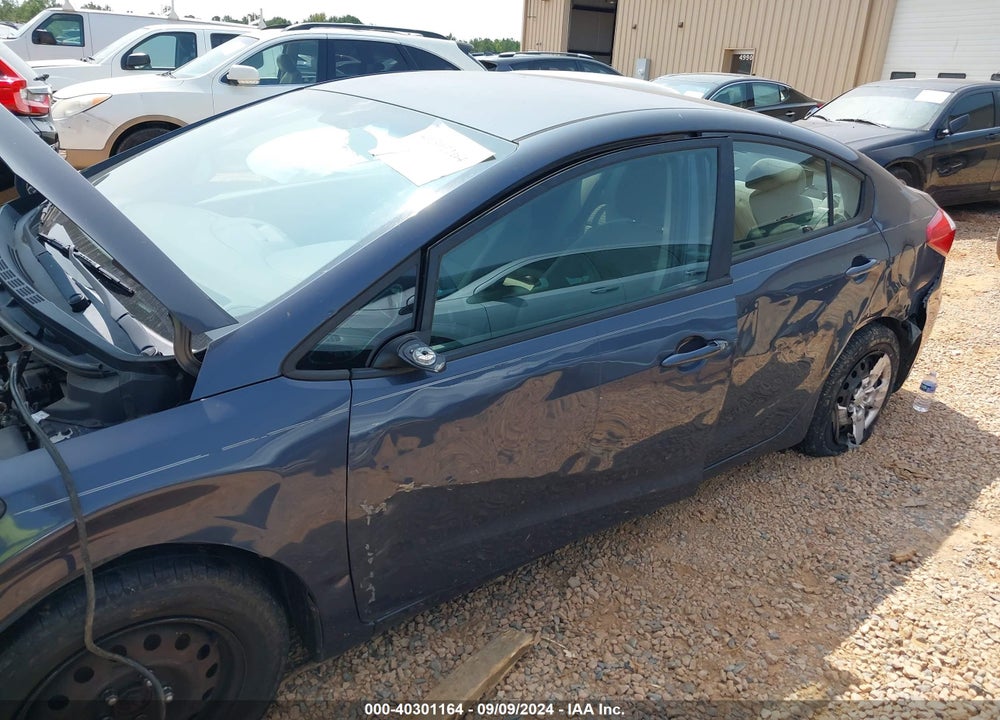 2015 KIA FORTE LX VIN: KNAFX4A68F5275950