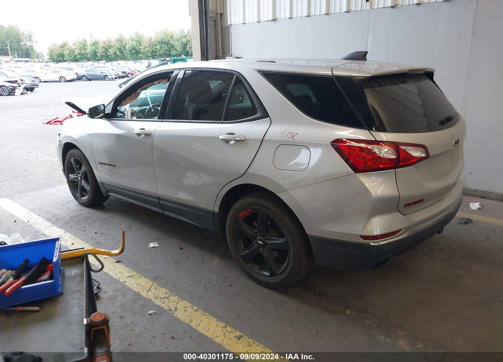 2019 CHEVROLET EQUINOX LT VIN: 2GNAXVEX5K6101488