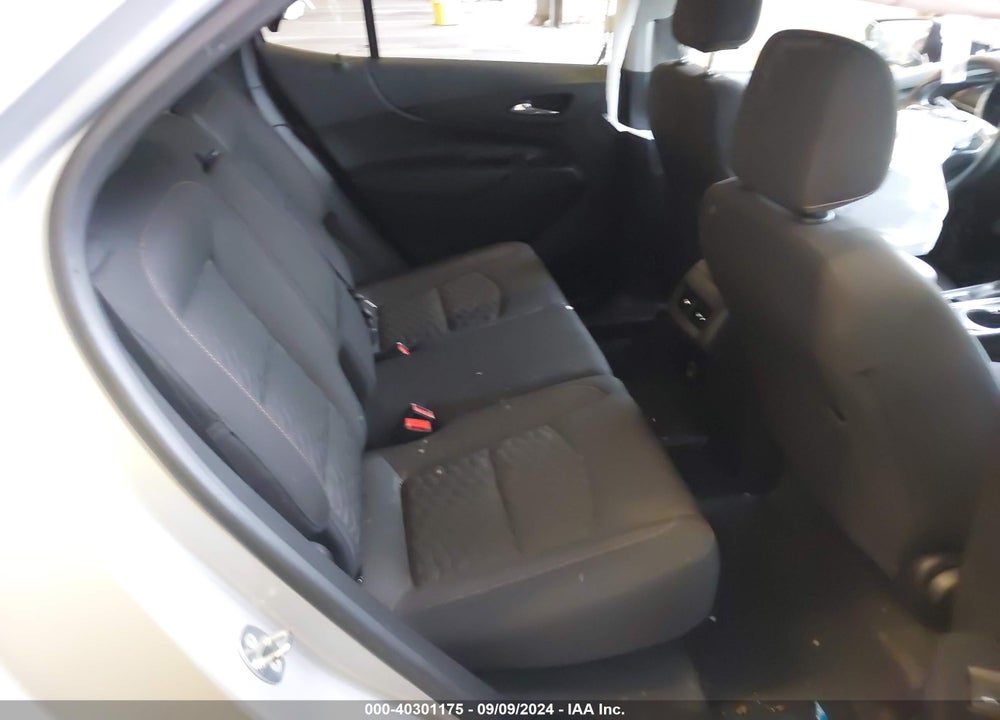 2019 CHEVROLET EQUINOX LT VIN: 2GNAXVEX5K6101488