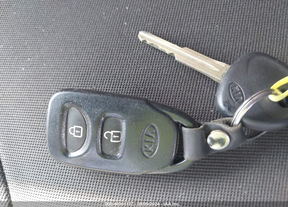 2010 KIA SOUL VIN: KNDJT2A26A7095261