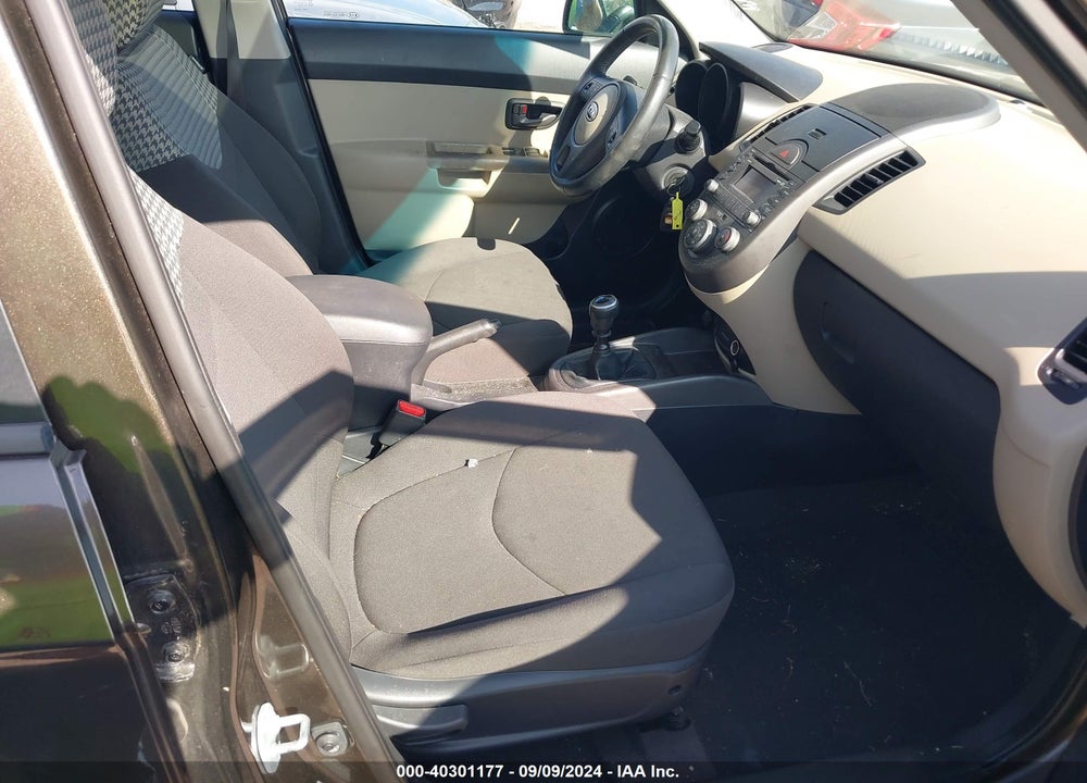 2010 KIA SOUL VIN: KNDJT2A26A7095261