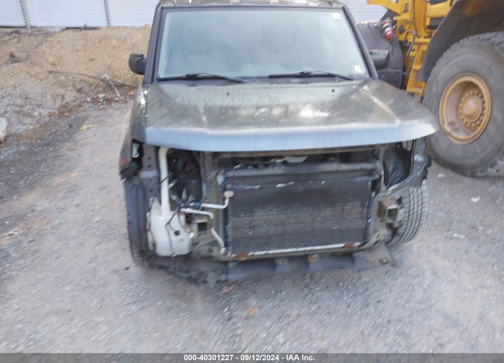 2011 HONDA ELEMENT EX VIN: 5J6YH2H79BL006058
