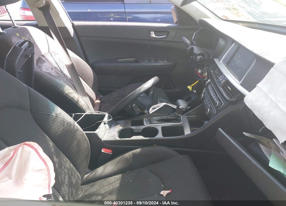 2019 KIA OPTIMA LX VIN: 5XXGT4L34KG378584