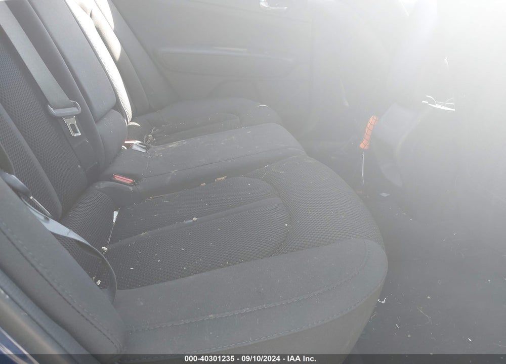 2019 KIA OPTIMA LX VIN: 5XXGT4L34KG378584