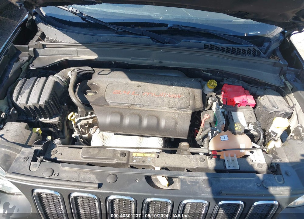 2018 JEEP RENEGADE LATITUDE 4X4 VIN: ZACCJBBB9JPH52134