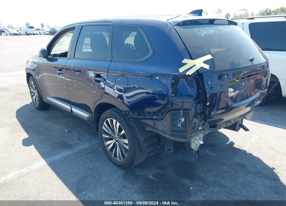 2019 MITSUBISHI OUTLANDER ES VIN: JA4AD2A39KZ054578
