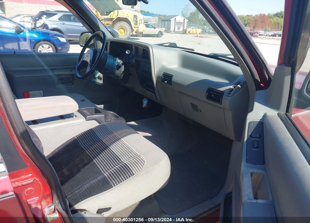 1992 FORD EXPLORER VIN: 1FMDU32X4NUD91666