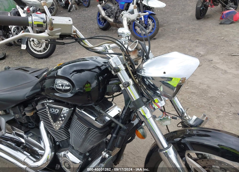 2007 VICTORY MOTORCYCLES VEGAS VIN: 5VPGB26D573003355