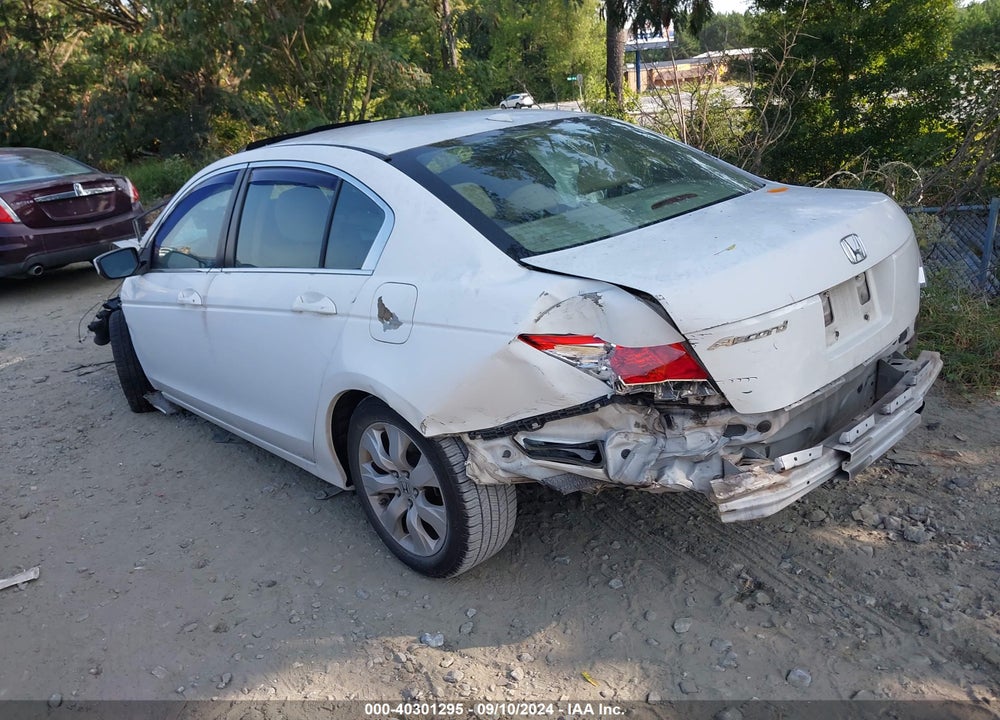 2010 HONDA ACCORD 2.4 EX-L VIN: 1HGCP2F88AA142658