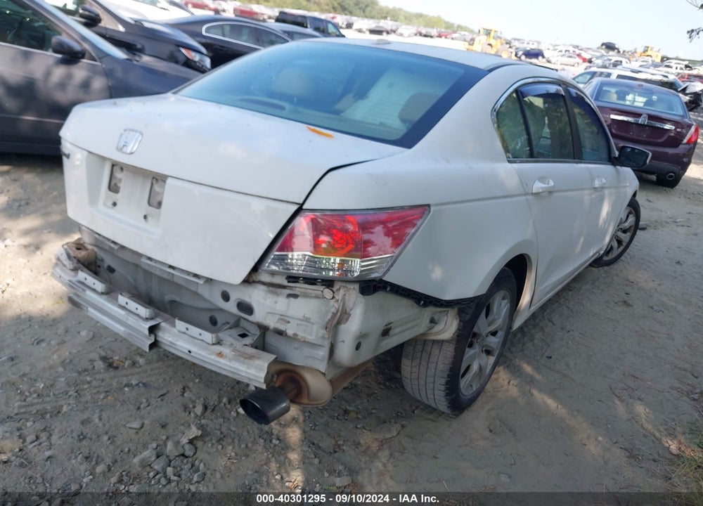 2010 HONDA ACCORD 2.4 EX-L VIN: 1HGCP2F88AA142658
