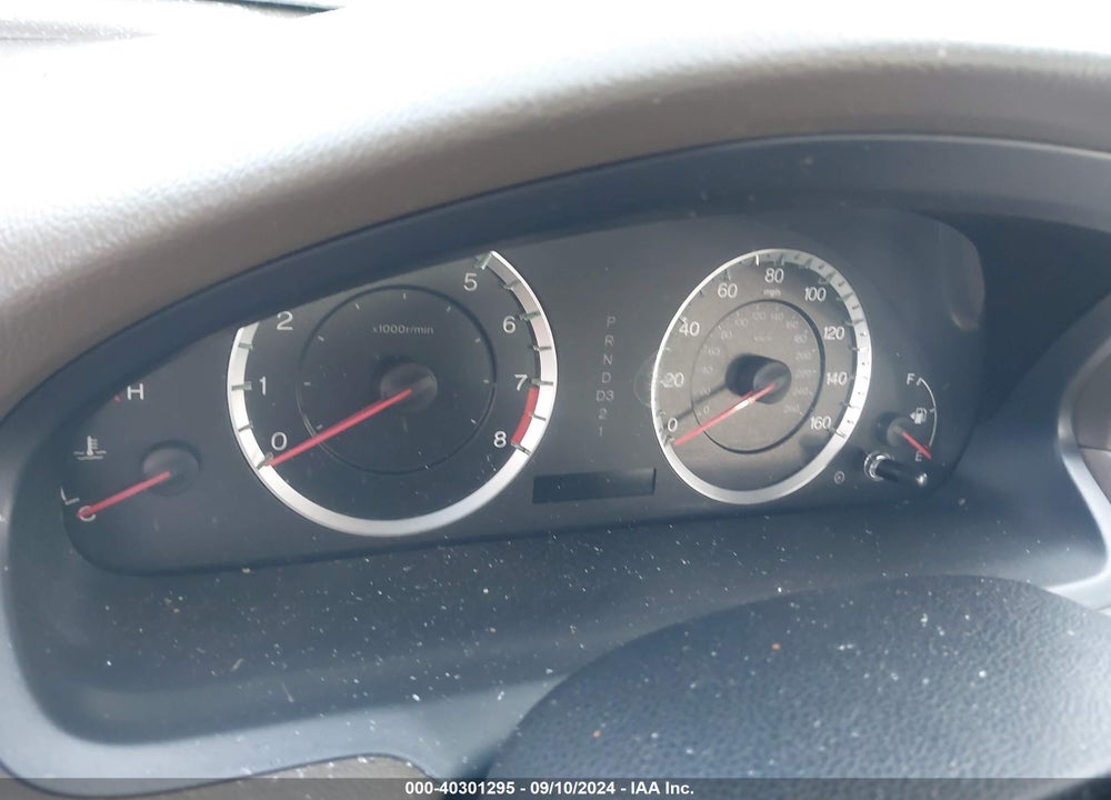 2010 HONDA ACCORD 2.4 EX-L VIN: 1HGCP2F88AA142658