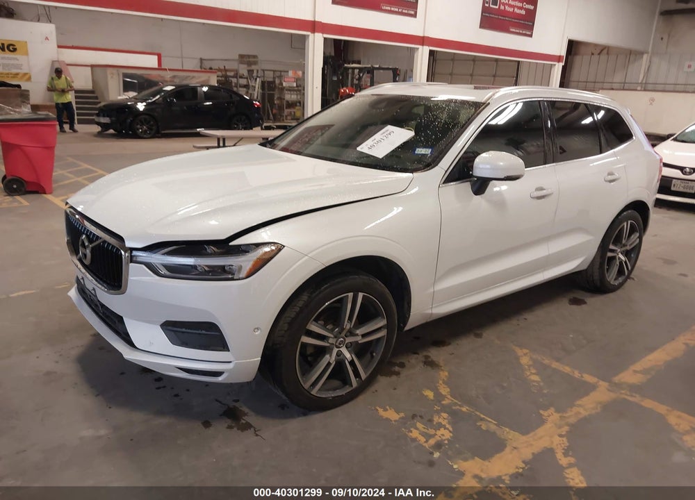 2019 VOLVO XC60 T5 MOMENTUM VIN: LYV102RK5KB178433