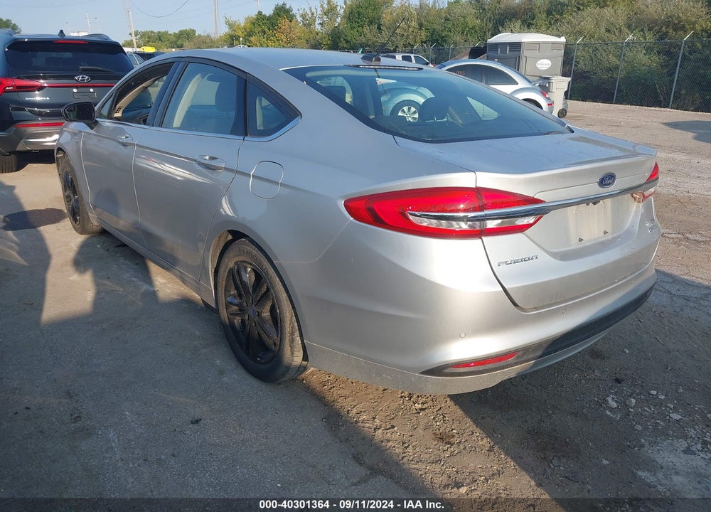 2018 FORD FUSION SE VIN: 3FA6P0HD7JR284621
