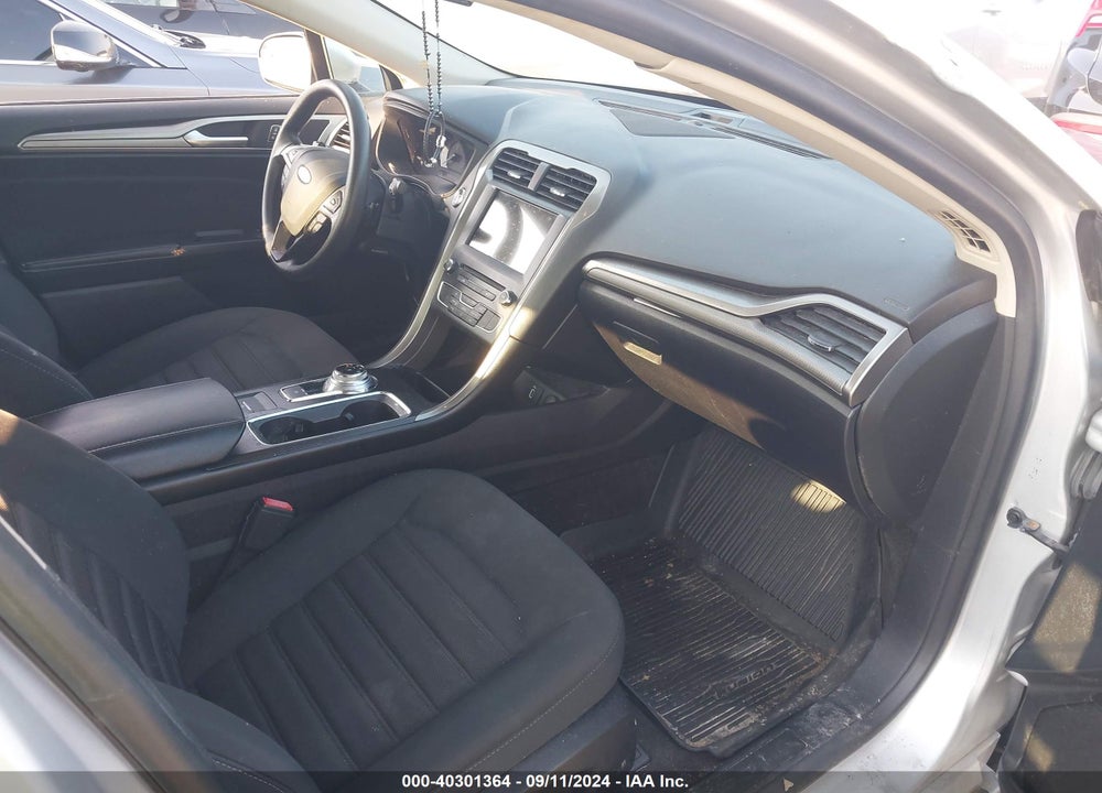 2018 FORD FUSION SE VIN: 3FA6P0HD7JR284621