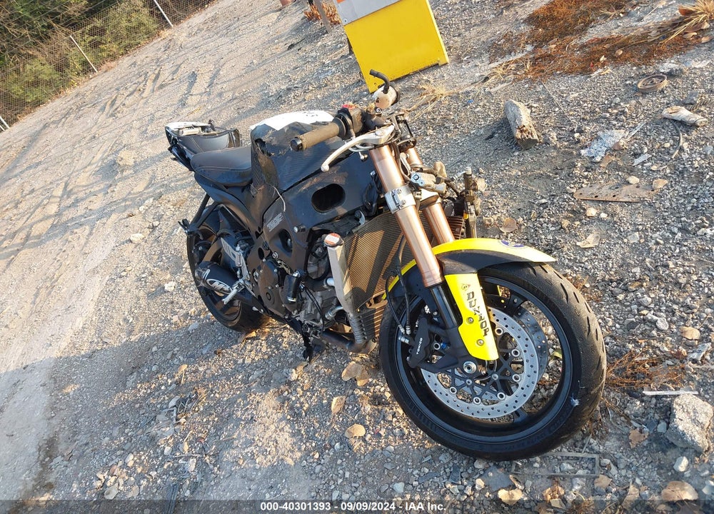 2007 SUZUKI GSX-R1000 VIN: JS1GT77A872111076