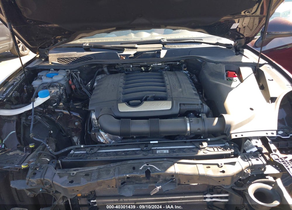 2016 PORSCHE CAYENNE VIN: WP1AA2A29GKA09015