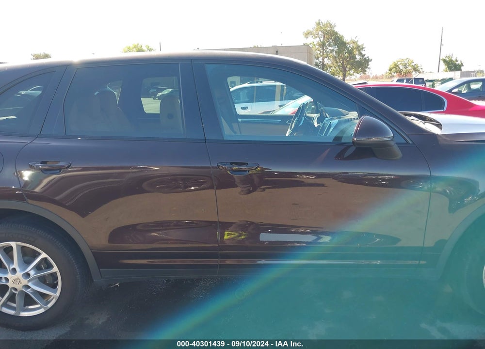 2016 PORSCHE CAYENNE VIN: WP1AA2A29GKA09015