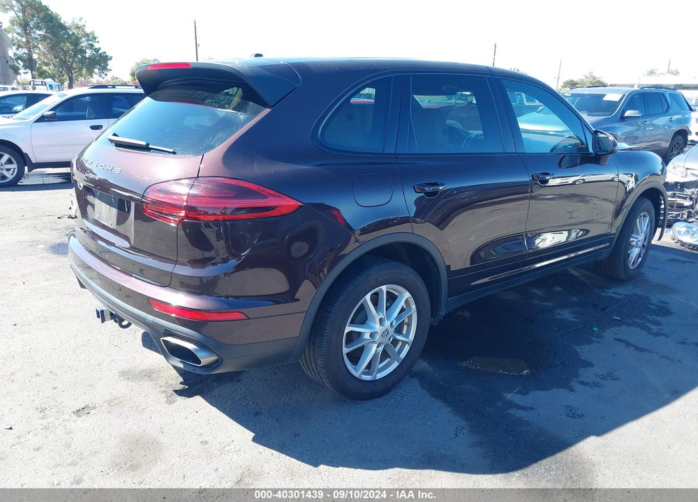 2016 PORSCHE CAYENNE VIN: WP1AA2A29GKA09015