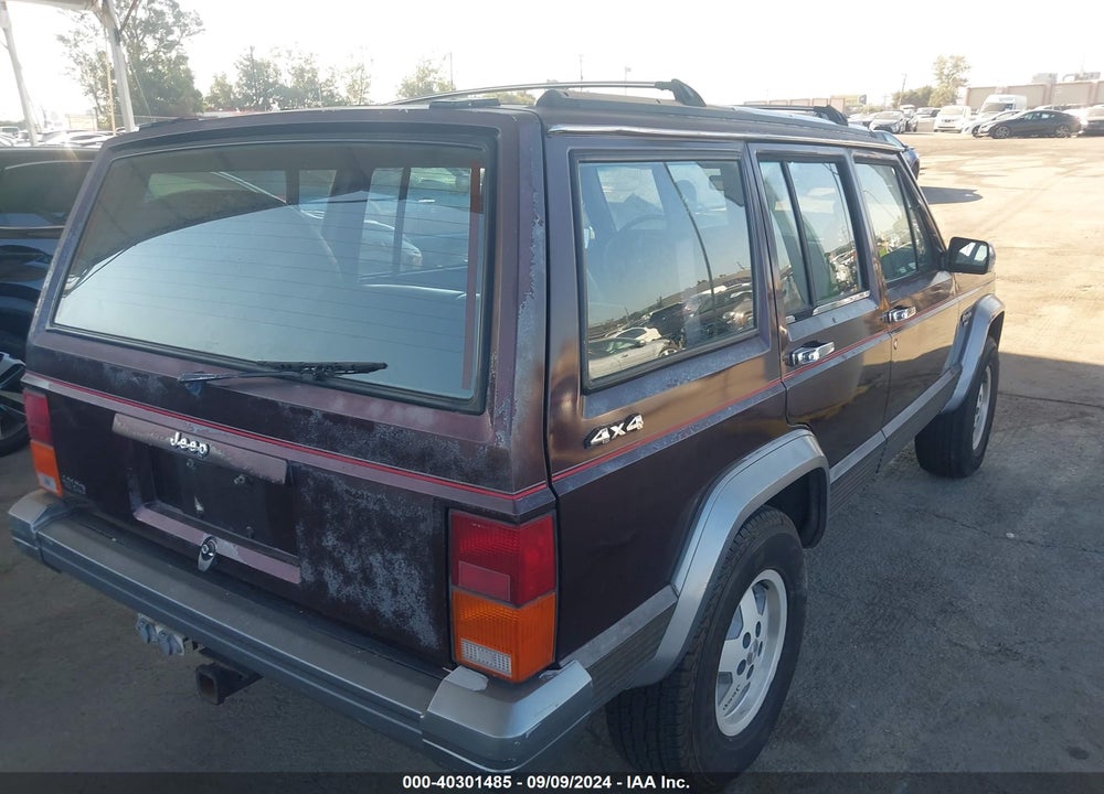 1991 JEEP CHEROKEE LAREDO VIN: 1J4FJ58S4ML638177