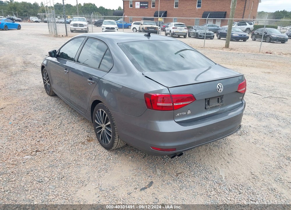 2015 VOLKSWAGEN JETTA 1.8T SPORT VIN: 3VWD17AJ2FM212819