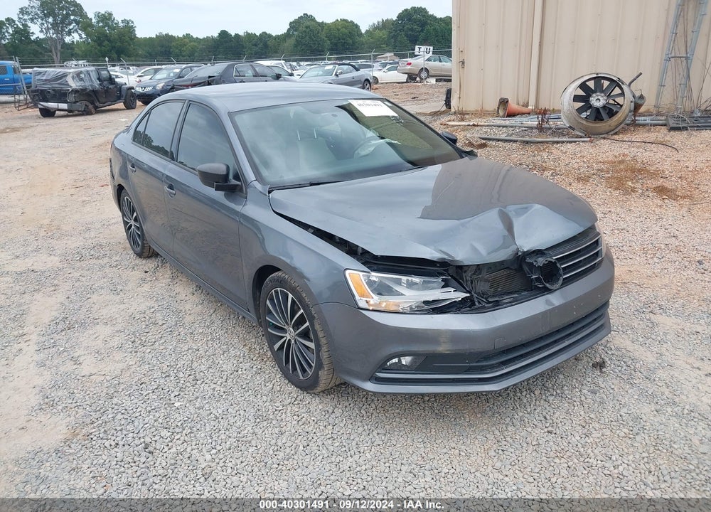 2015 VOLKSWAGEN JETTA 1.8T SPORT VIN: 3VWD17AJ2FM212819