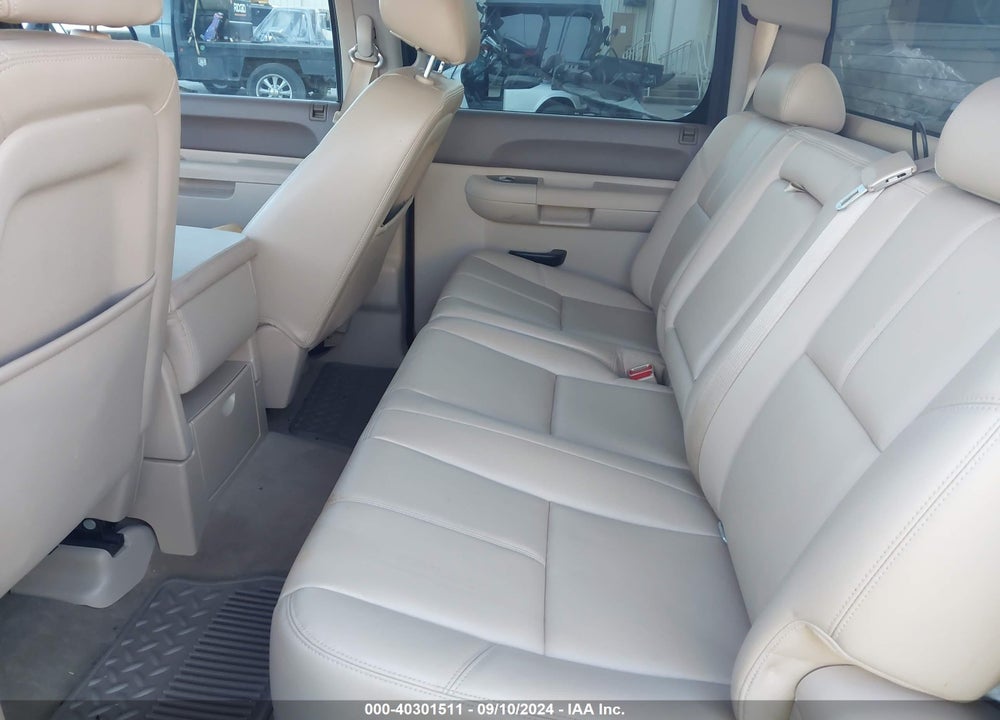 2013 CHEVROLET SILVERADO 1500 LT VIN: 3GCPKSE74DG202092