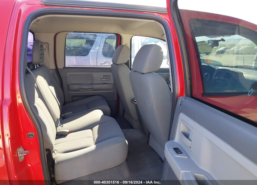 2006 DODGE DAKOTA SLT VIN: 1D7HE48N36S588782