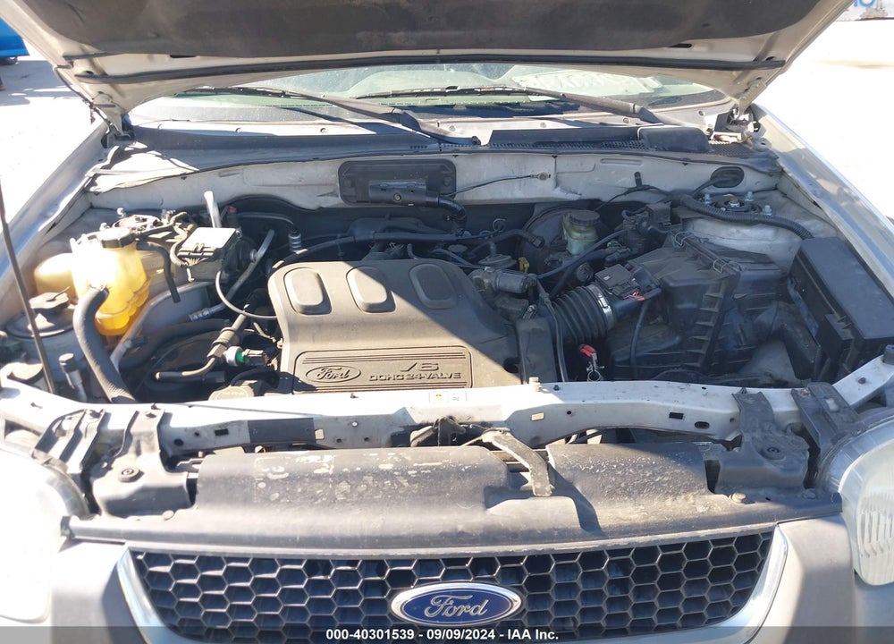 2004 FORD ESCAPE XLT VIN: 1FMYU03104KA28950